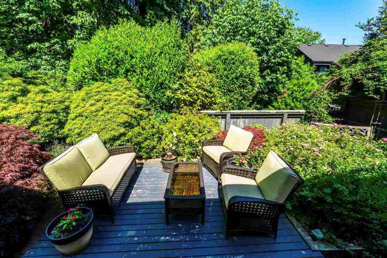 Main Photo: 307 4001 MT SEYMOUR PARKWAY in North Vancouver: Dollarton Townhouse for sale : MLS®# R2281091