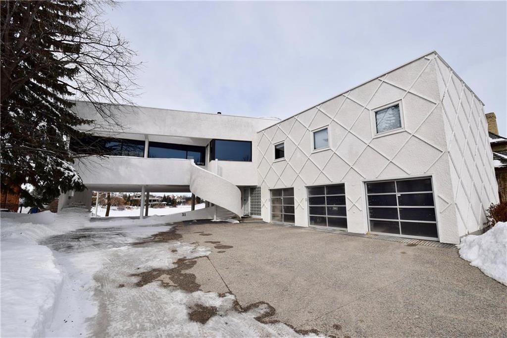 Main Photo: 31 Dumbarton Boulevard in Winnipeg: Tuxedo Residential for sale (1E) : MLS®# 202004483
