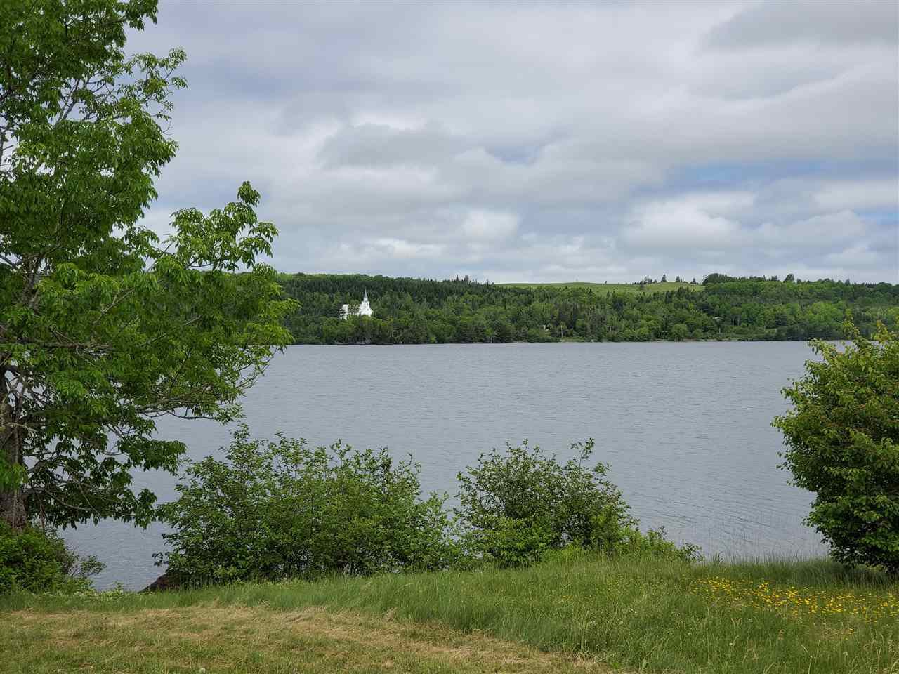 Main Photo: 118 Loon Lane in Loch Katrine: 302-Antigonish County Residential for sale (Highland Region) : MLS®# 202011983