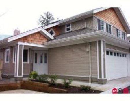 Main Photo: #64, 15133 29A Avenue in Surrey: Condo for sale (Crescent Park) : MLS®# 2402977