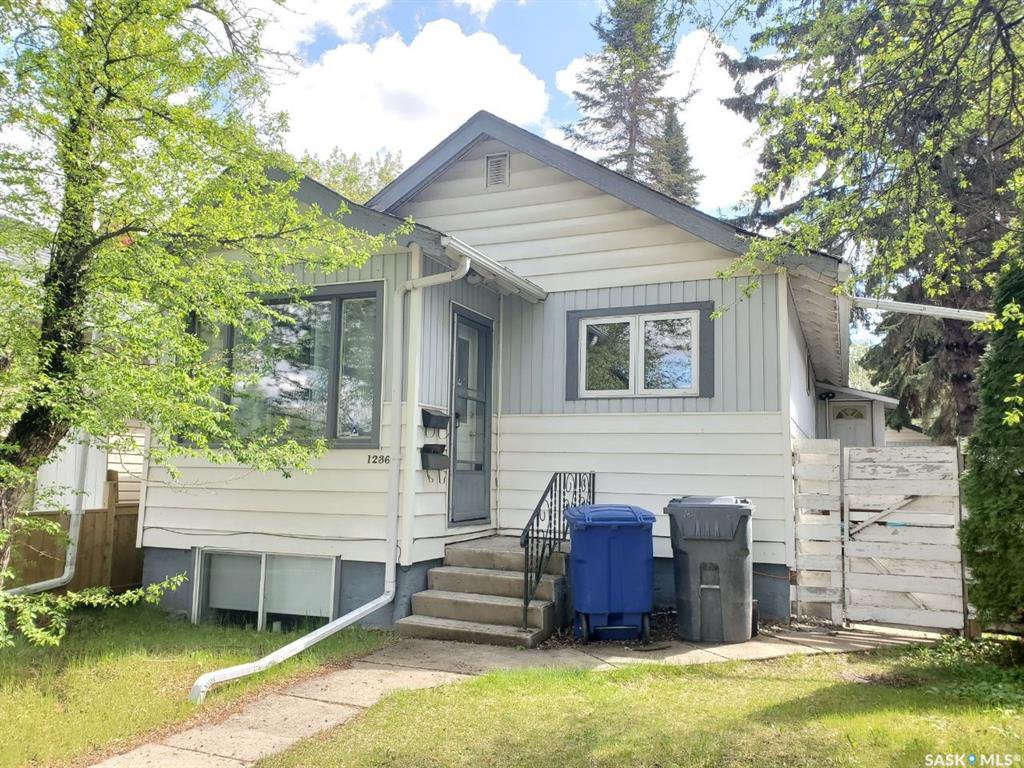 Main Photo: 1236 G Avenue North in Saskatoon: Mayfair Residential for sale : MLS®# SK809331