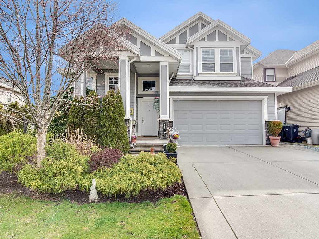 Main Photo: 8382 211 Street in Langley: Willoughby Heights House for sale : MLS®# R2251767