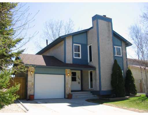Main Photo: 781 CATHCART Street in WINNIPEG: Charleswood Residential for sale (South Winnipeg) : MLS®# 2808272