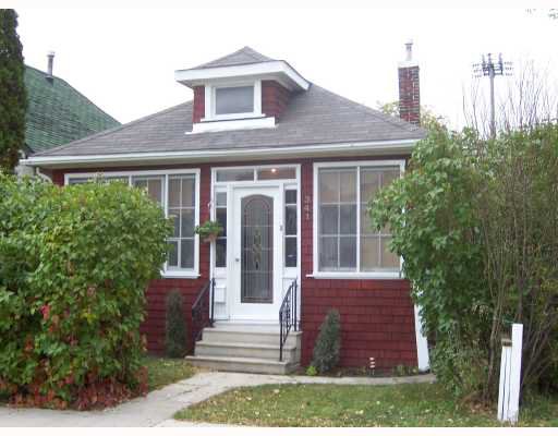 Main Photo: 341 KING EDWARD Street in WINNIPEG: St James Single Family Detached for sale (West Winnipeg) : MLS®# 2716664