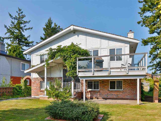 Main Photo: 15459 Pacific Avenue: White Rock House for sale (South Surrey White Rock) : MLS®# R2496080