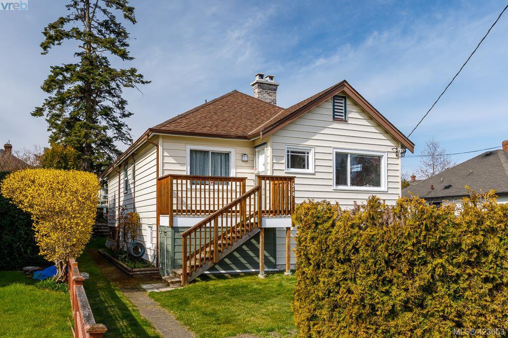 Main Photo: 518 Lampson Street in VICTORIA: Es Saxe Point Single Family Detached for sale (Esquimalt) : MLS®# 423653