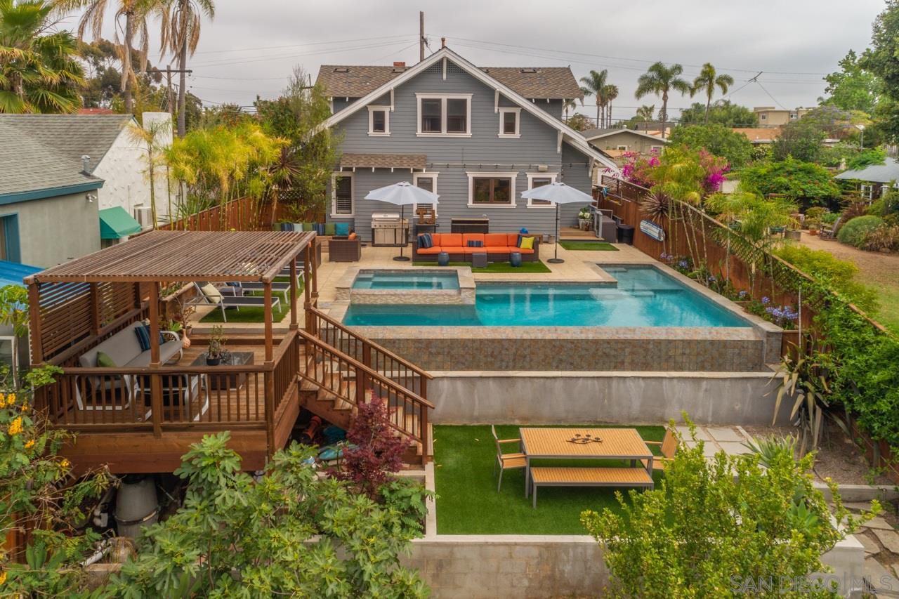 Main Photo: MISSION HILLS House for sale : 4 bedrooms : 3778 Eagle St in San Diego