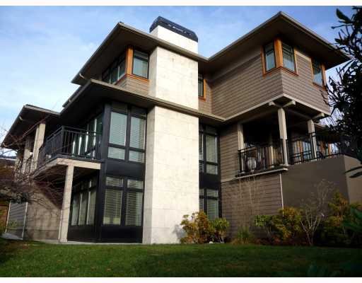 Main Photo: 2109 Kings Avenue in West Vancouver: House for sale : MLS®# V802538