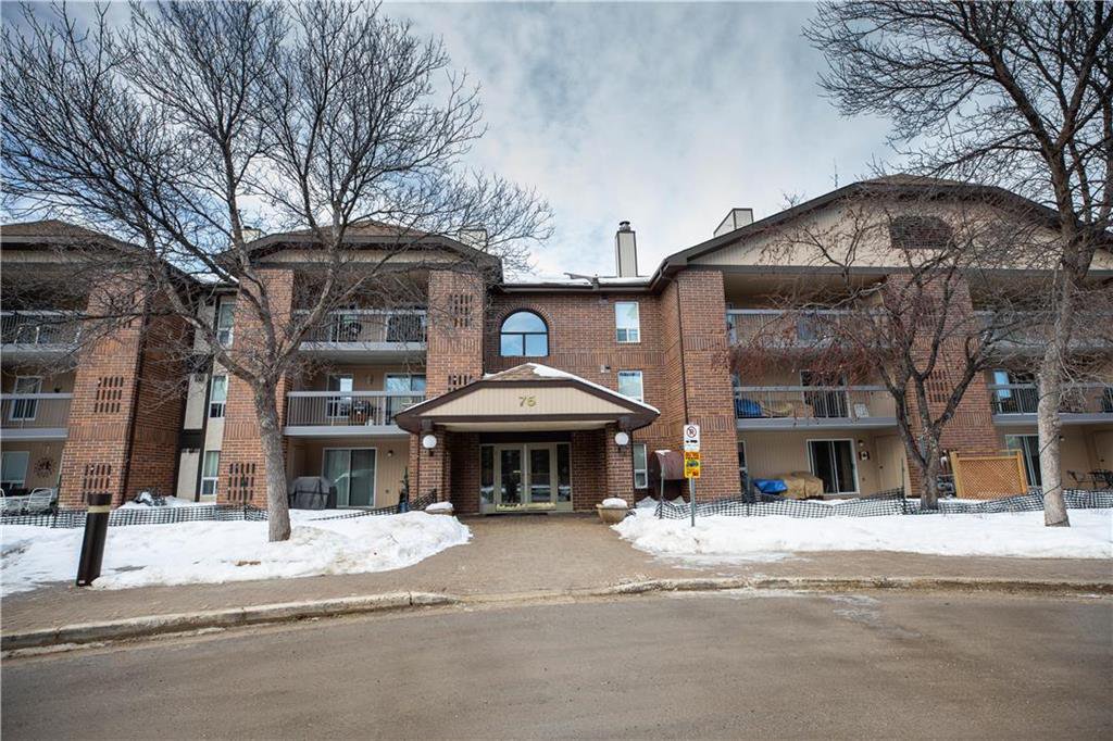 Main Photo: 205 75 Swindon Way in Winnipeg: Tuxedo Condominium for sale (1E) : MLS®# 202003659
