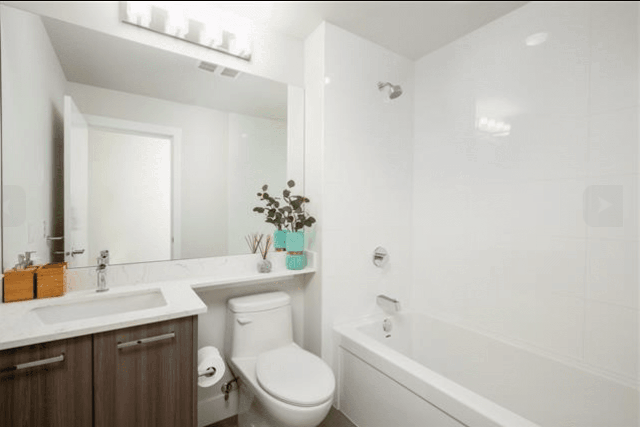 Main Photo: 1306-1312 Fifth Ave in New West: Uptown NW Condo for sale (New Westminster) : MLS®# R2392115