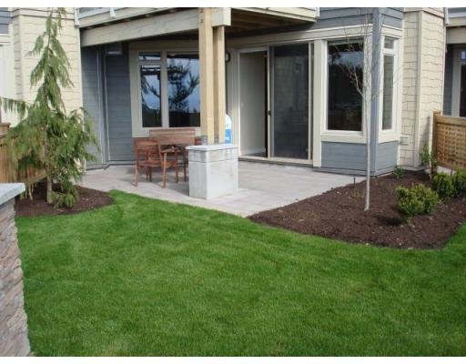Main Photo: # 105 5160 DAVIS BAY RD in Sechelt: SD Sechelt Condo for sale (Sunshine Coast) : MLS®# V635276