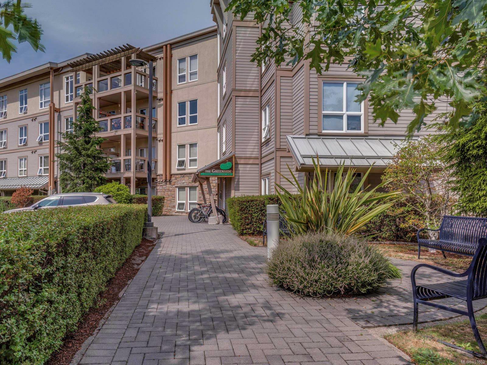 Main Photo: 109 1156 Colville Rd in : Es Gorge Vale Condo for sale (Esquimalt) : MLS®# 851602