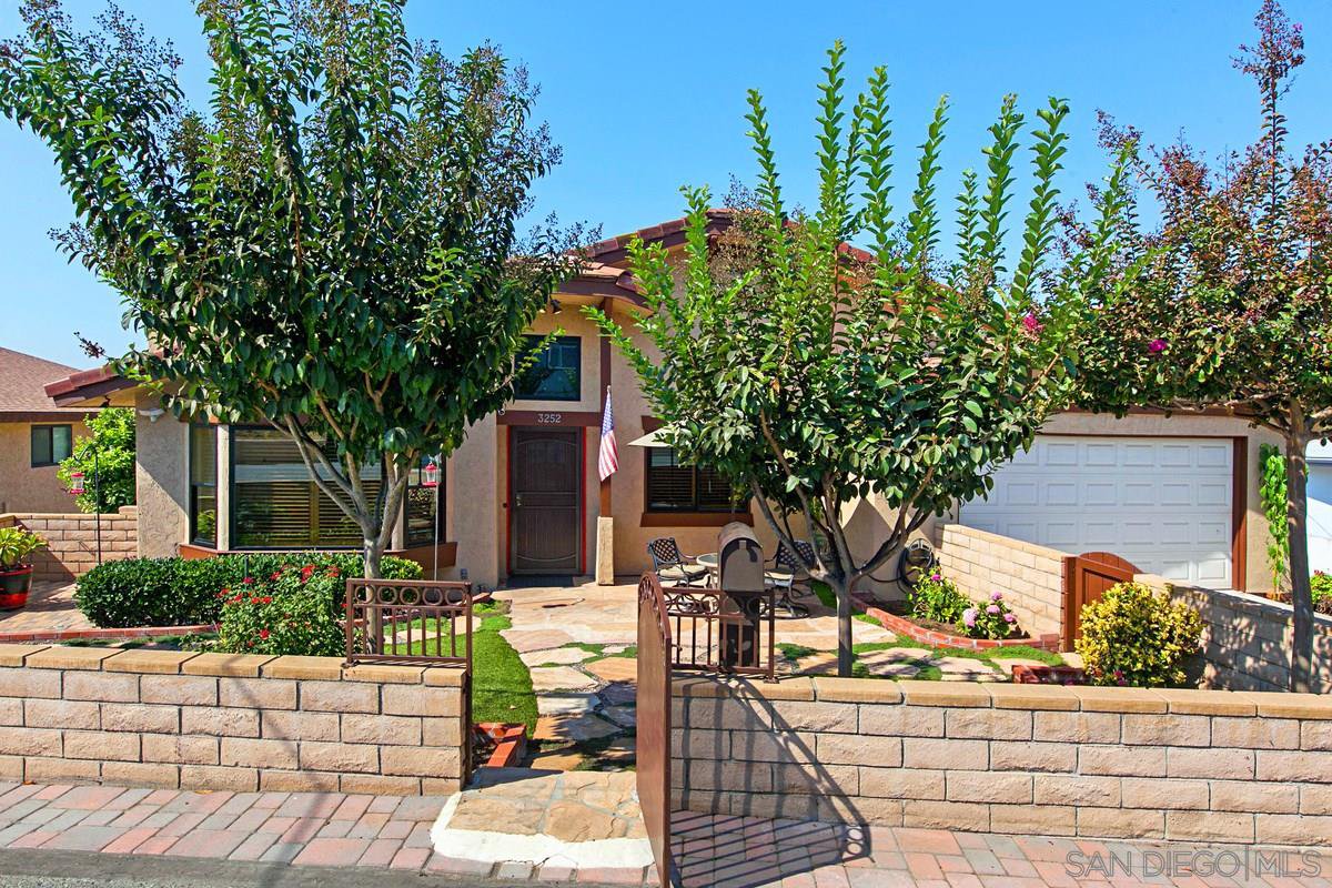 Main Photo: BONITA House for sale : 5 bedrooms : 3252 Holly Way in Chula Vista - Bonita