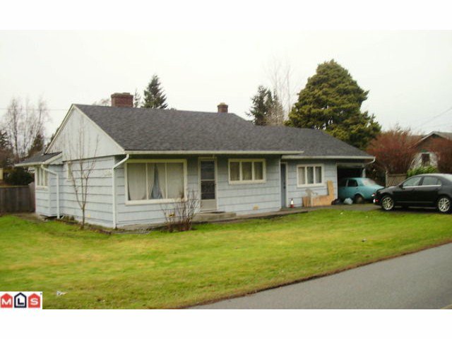 Main Photo: 12195 SULLIVAN ST in Surrey: Crescent Bch Ocean Pk. House for sale (South Surrey White Rock) : MLS®# F1100089