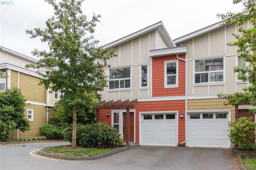 Main Photo: 868 Brock Ave in VICTORIA: La Langford Proper Row/Townhouse for sale (Langford) : MLS®# 824757