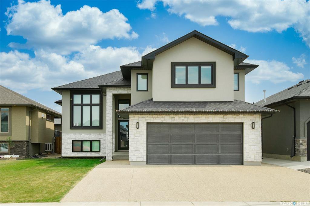 Main Photo: 815 Salloum Crescent in Saskatoon: Evergreen Residential for sale : MLS®# SK822105