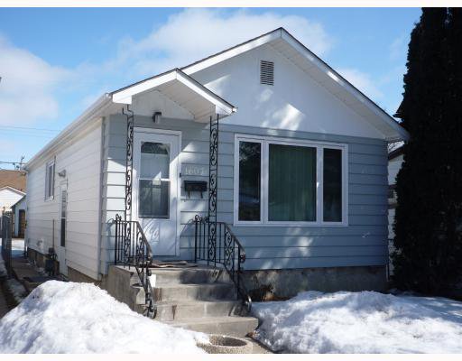 Main Photo: 1607 ROSS Avenue West in WINNIPEG: Brooklands / Weston Residential for sale (West Winnipeg) : MLS®# 2903782