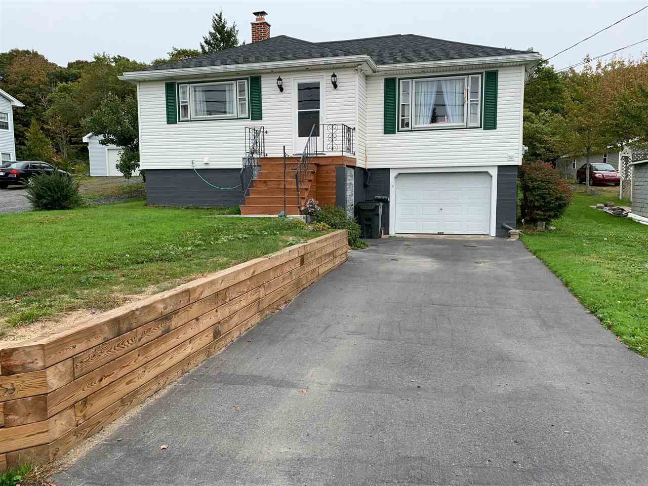 Main Photo: 2412 Propsect Road in Hatchet Lake: 40-Timberlea, Prospect, St. Margaret`S Bay Residential for sale (Halifax-Dartmouth) : MLS®# 202020582