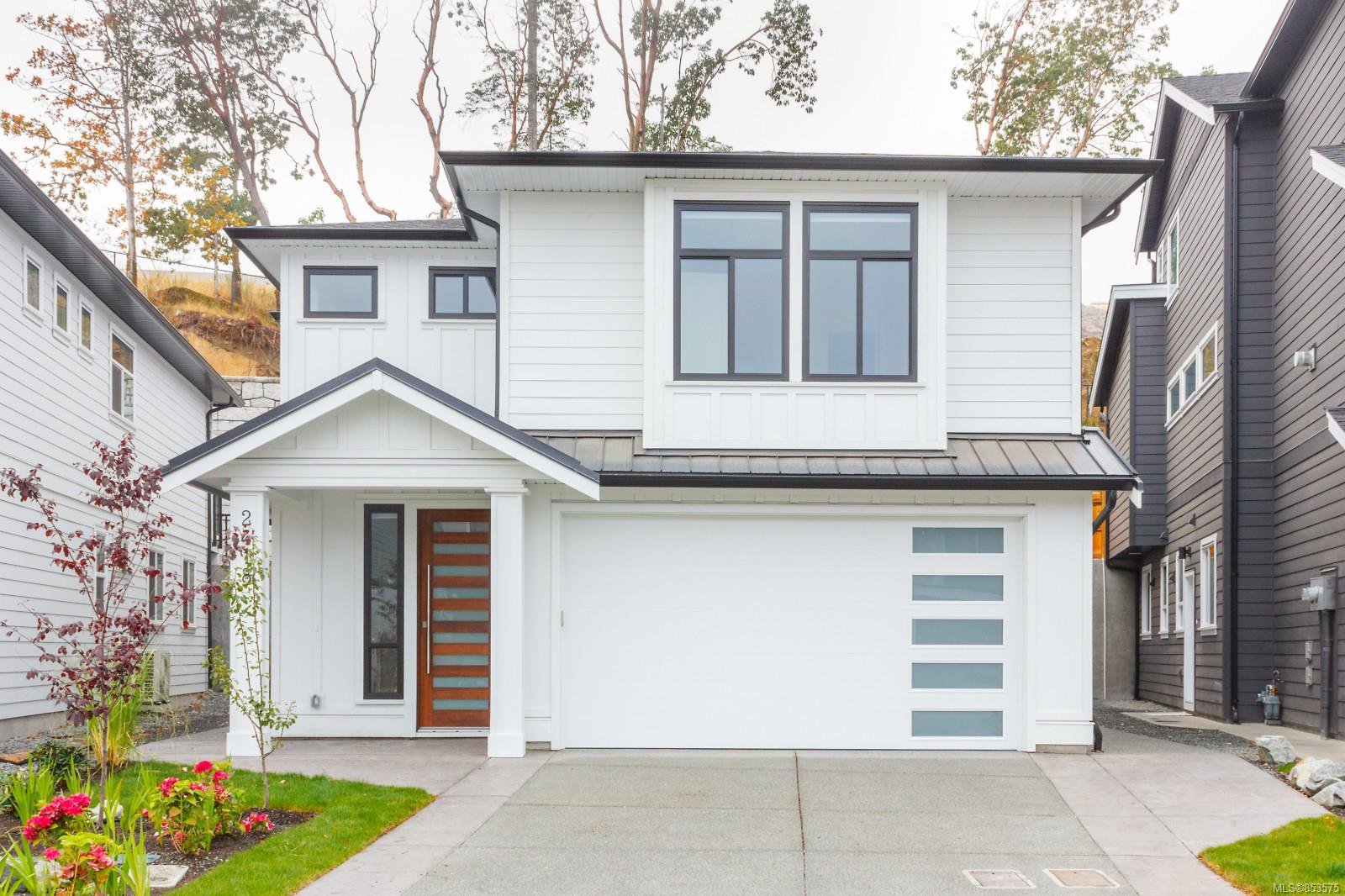 Main Photo: 2418 Azurite Cres in : La Bear Mountain Single Family Detached for sale (Langford) : MLS®# 853575