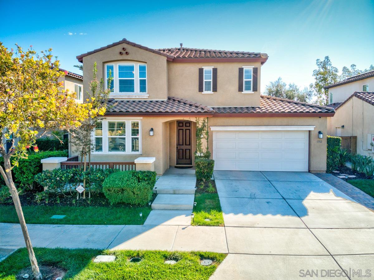 Main Photo: CHULA VISTA House for sale : 6 bedrooms : 1782 Webber Way