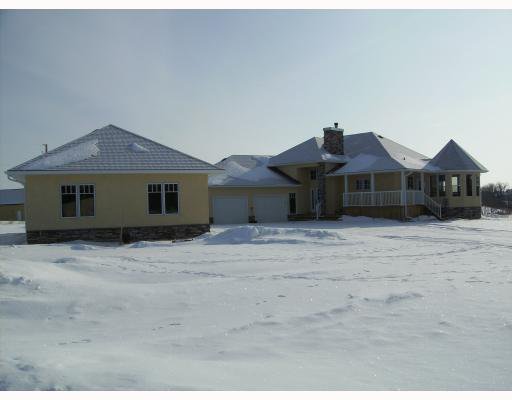 Main Photo: 31 RENNIE Lane in ESELKIRK: East Selkirk / Libau / Garson Residential for sale (Winnipeg area) : MLS®# 2902416