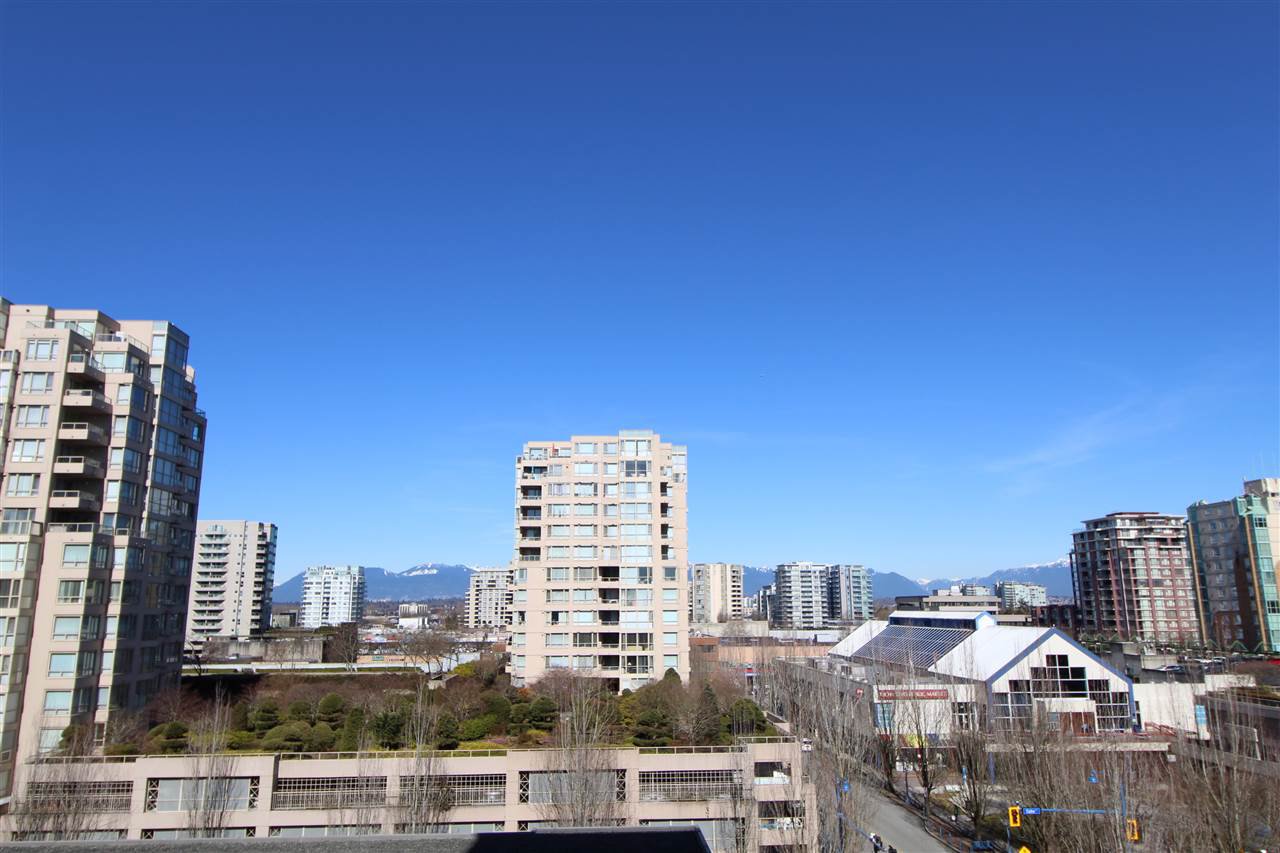 Main Photo: 902 6331 BUSWELL STREET in Richmond: Brighouse Condo for sale : MLS®# R2351028