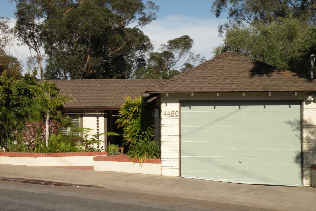 Main Photo: MISSION HILLS House for sale : 4 bedrooms : 4486 Hortensia in San Diego