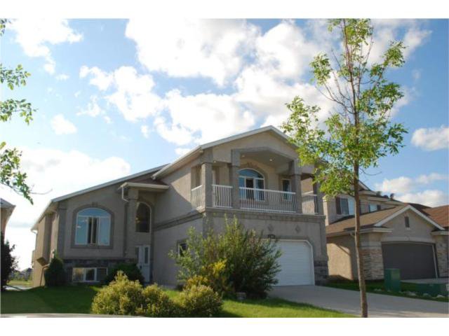 Main Photo: 50 DANUBE Drive in WINNIPEG: West Kildonan / Garden City Residential for sale (North West Winnipeg) : MLS®# 1014386