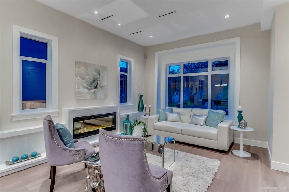 Main Photo: 1068 14 AVENUE in Vancouver East: Home for sale : MLS®# R2009468
