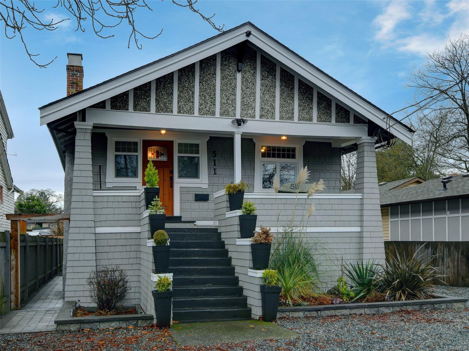 Main Photo: 511 Obed Ave in : SW Gorge House for sale (Saanich West) : MLS®# 862614