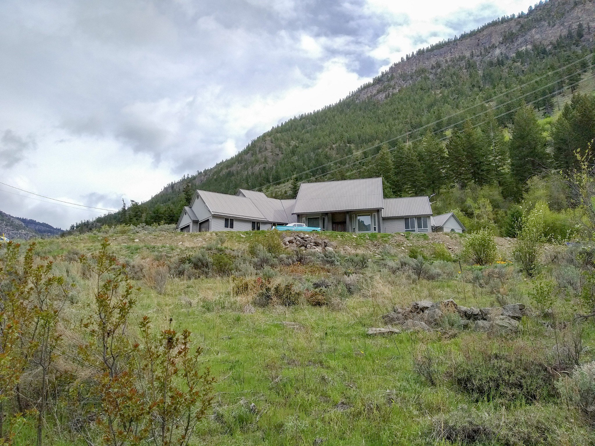 Main Photo: 1850 WHITE LAKE ROAD W in Keremeos/Olalla: Out of Town House for sale : MLS®# 184764