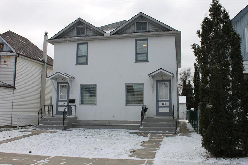 Main Photo: 528 Kavanagh Street in Winnipeg: St Boniface Residential for sale (2A) : MLS®# 1930619