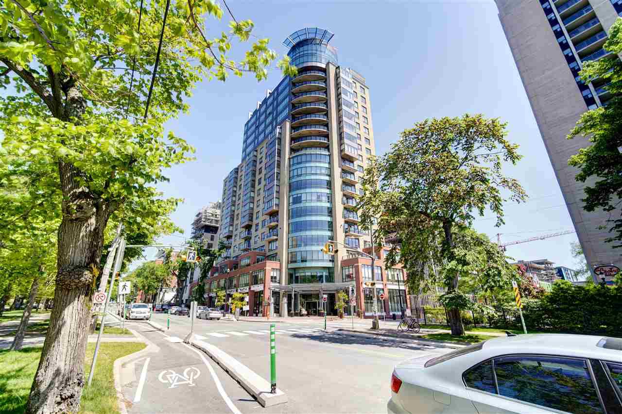 Main Photo: 602 1445 South Park Street in Halifax: 2-Halifax South Residential for sale (Halifax-Dartmouth) : MLS®# 202011596