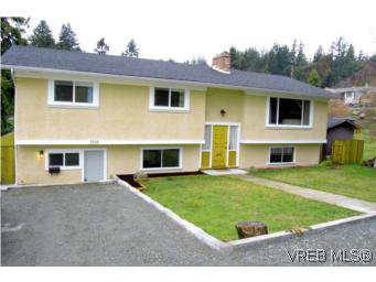 Main Photo: 3536 Wishart Rd in VICTORIA: Co Latoria House for sale (Colwood) : MLS®# 494985