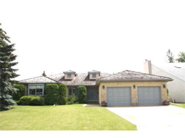 Main Photo: 82 McNulty Crescent in WINNIPEG: St Vital Residential for sale (South East Winnipeg) : MLS®# 1008806