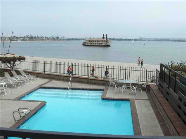 Main Photo: PACIFIC BEACH Residential Rental for rent : 2 bedrooms : 1221 Parker Pl ##22 in San Diego