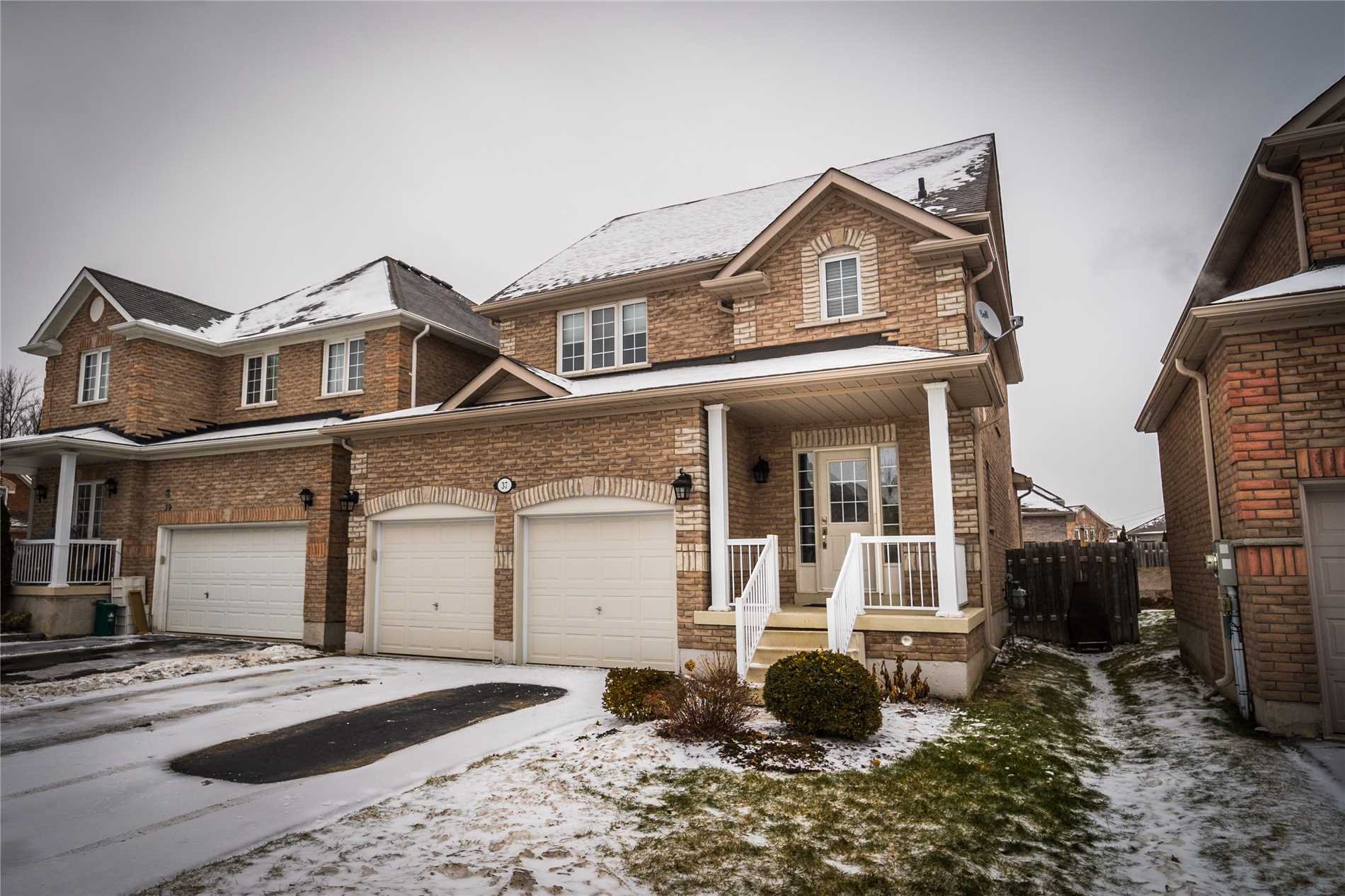 Main Photo: 37 Saltzburg Cres in Georgina: Freehold for sale : MLS®# N4353581