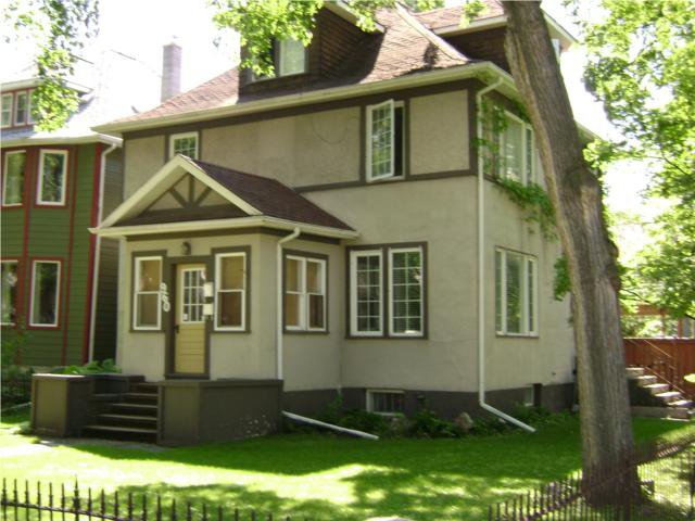 Main Photo: in WINNIPEG: Fort Rouge / Crescentwood / Riverview Residential for sale (South Winnipeg) : MLS®# 1012031