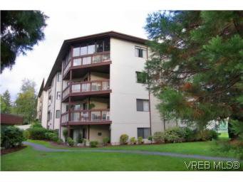 Main Photo: 409 75 W Gorge Road in VICTORIA: SW Gorge Condo Apartment for sale (Saanich West) : MLS®# 284589