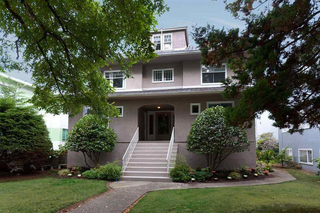 Main Photo: 1191 W 12th Avenue in Vancouver: Fairview VW Multi-Family Commercial for sale (Vancouver West) : MLS®# C8033982