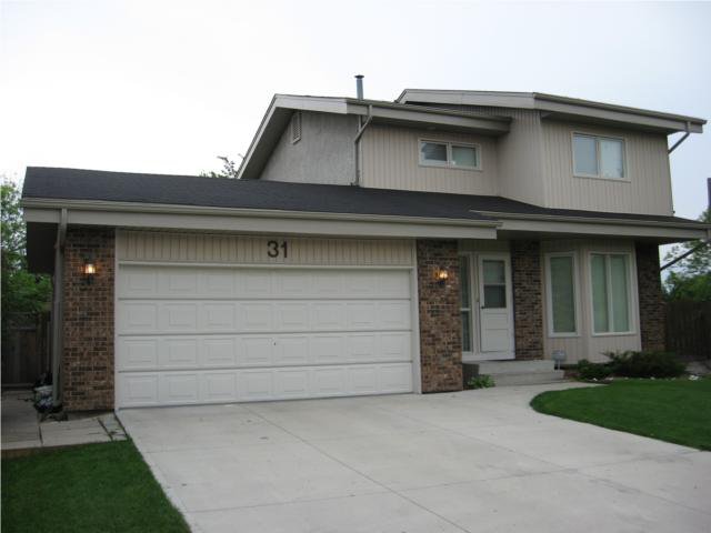 Main Photo: in WINNIPEG: Charleswood Residential for sale (South Winnipeg) : MLS®# 1012486