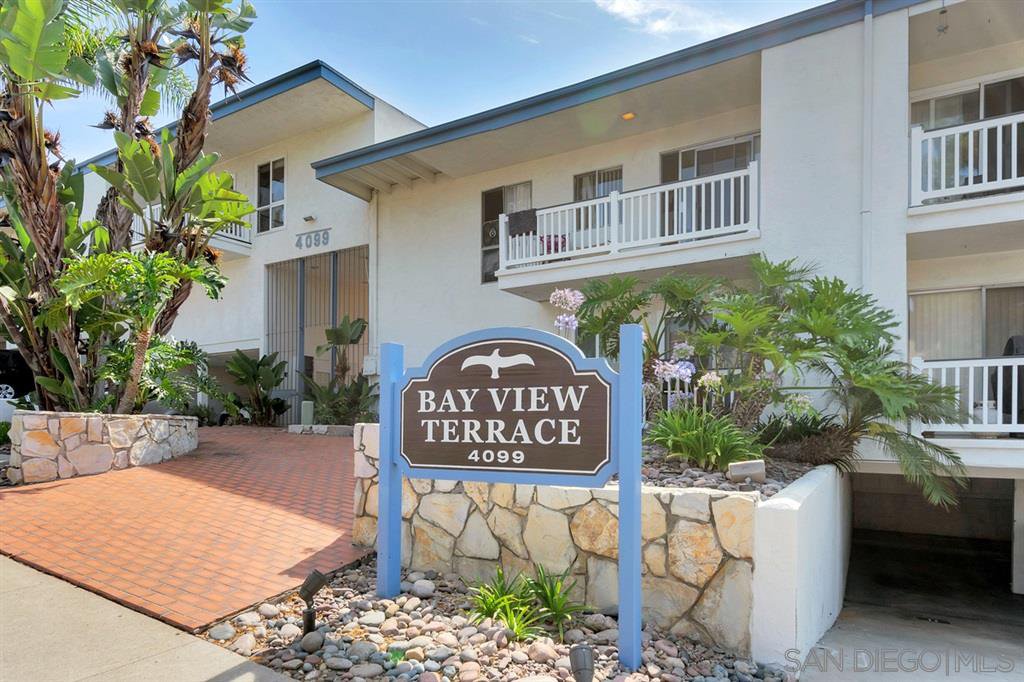 Main Photo: CLAIREMONT Condo for rent : 1 bedrooms : 4099 HUERFANO AVENUE #210 in San Diego