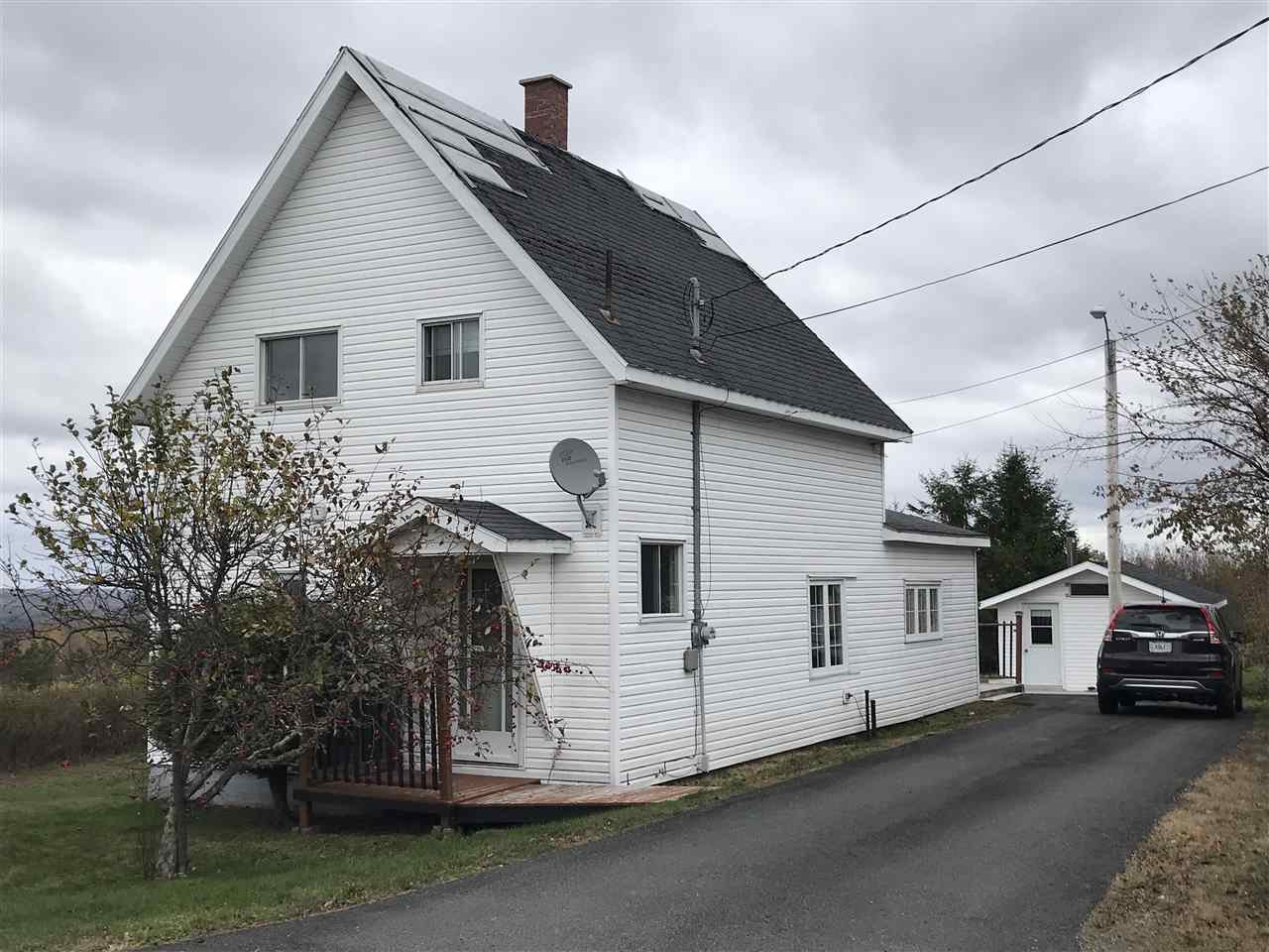 Main Photo: 7 McKay Street in Springhill: 102S-South Of Hwy 104, Parrsboro and area Residential for sale (Northern Region) : MLS®# 202023274