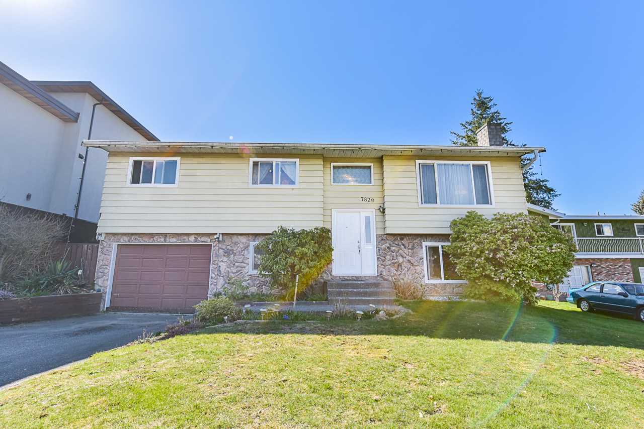 Main Photo: 7829 SUNCREST DRIVE in Surrey: East Newton House for sale : MLS®# R2382452