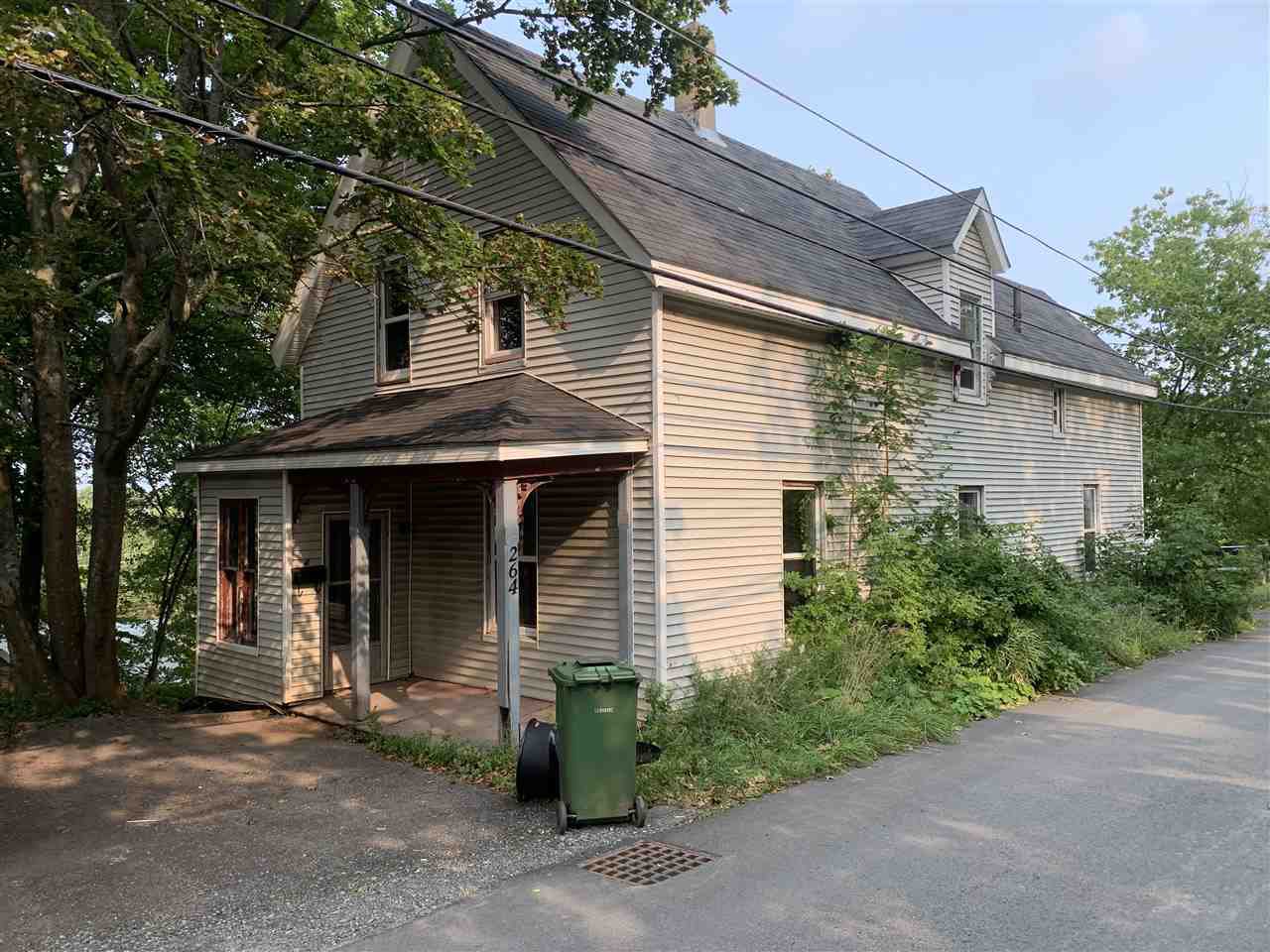 Main Photo: 264 High Street in New Glasgow: 106-New Glasgow, Stellarton Multi-Family for sale (Northern Region) : MLS®# 202019227