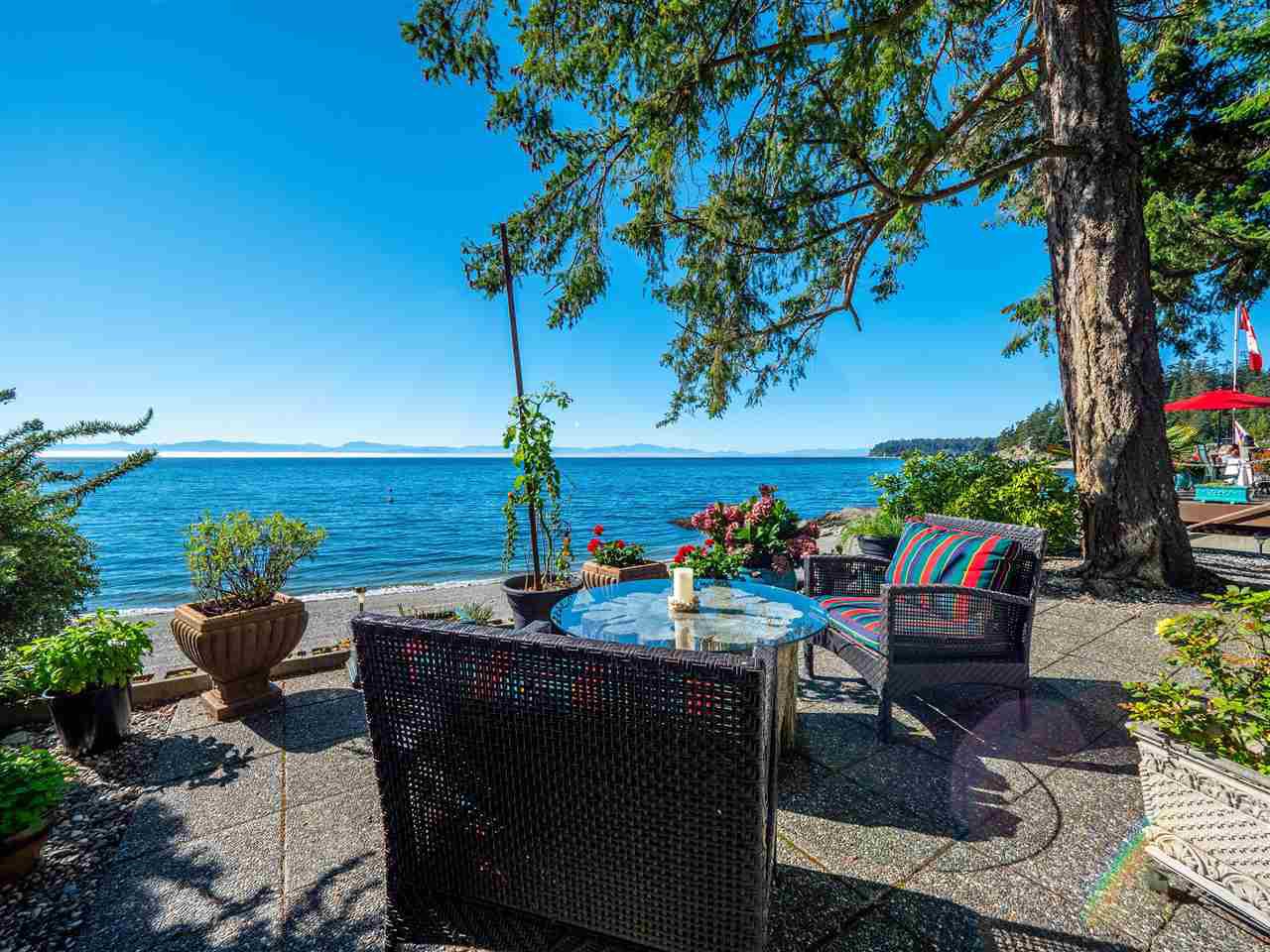 Sechelt BC Waterfront Homes