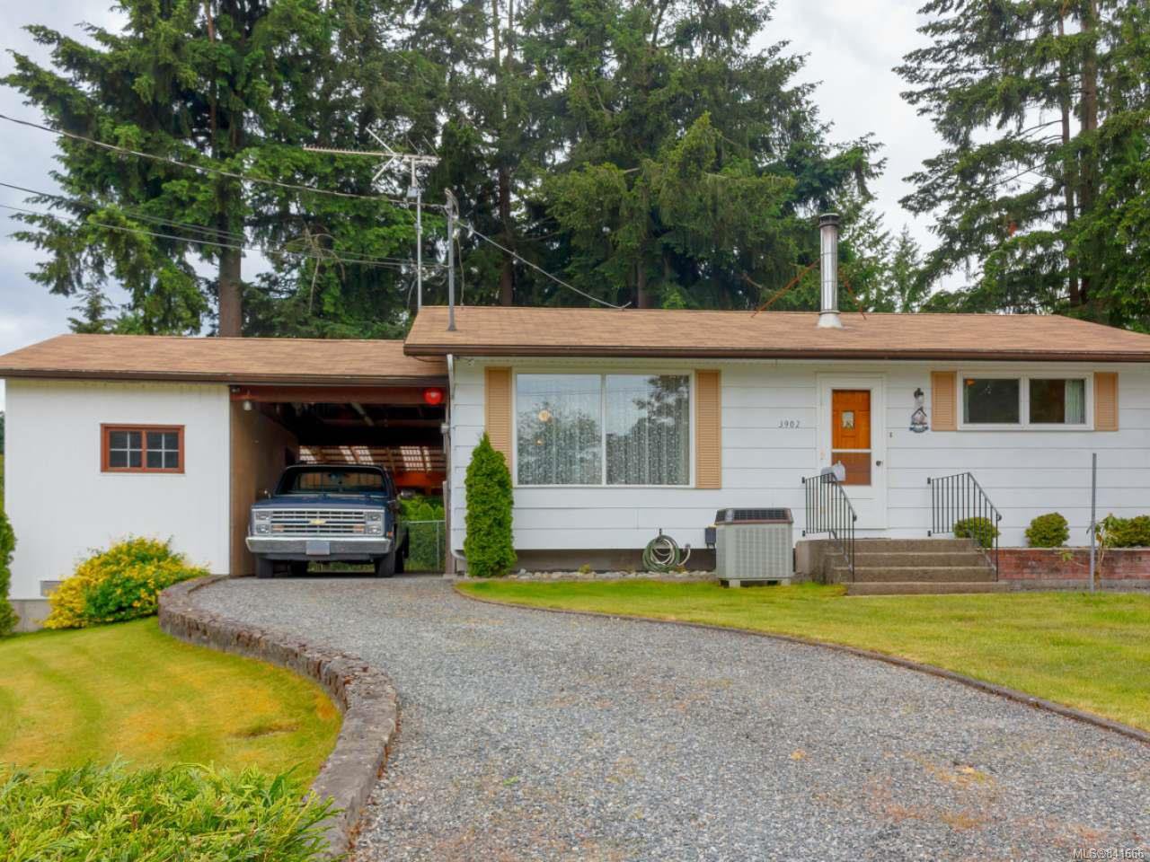 Main Photo: 3902 Saltair Rd in LADYSMITH: Du Saltair Single Family Detached for sale (Duncan) : MLS®# 841666
