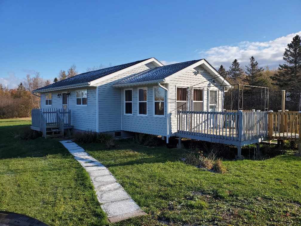 Main Photo: 68 Brundage Lane in Tidnish: 102N-North Of Hwy 104 Residential for sale (Northern Region) : MLS®# 202022999