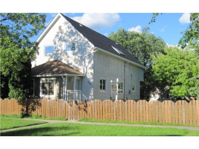 Main Photo: 546 LANGEVIN Street in WINNIPEG: St Boniface Residential for sale (South East Winnipeg) : MLS®# 1013366
