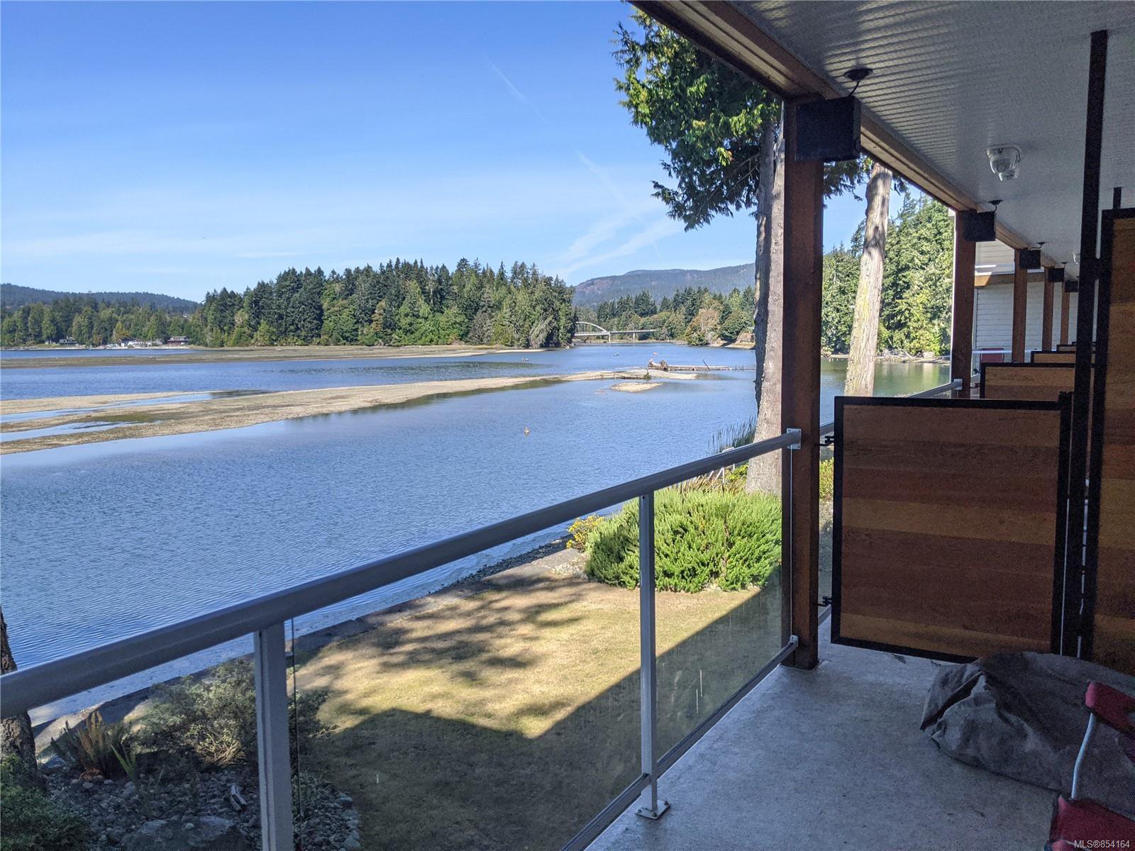 Main Photo: 13 1976 Glenidle Rd in : Sk Billings Spit Condo for sale (Sooke) : MLS®# 854164